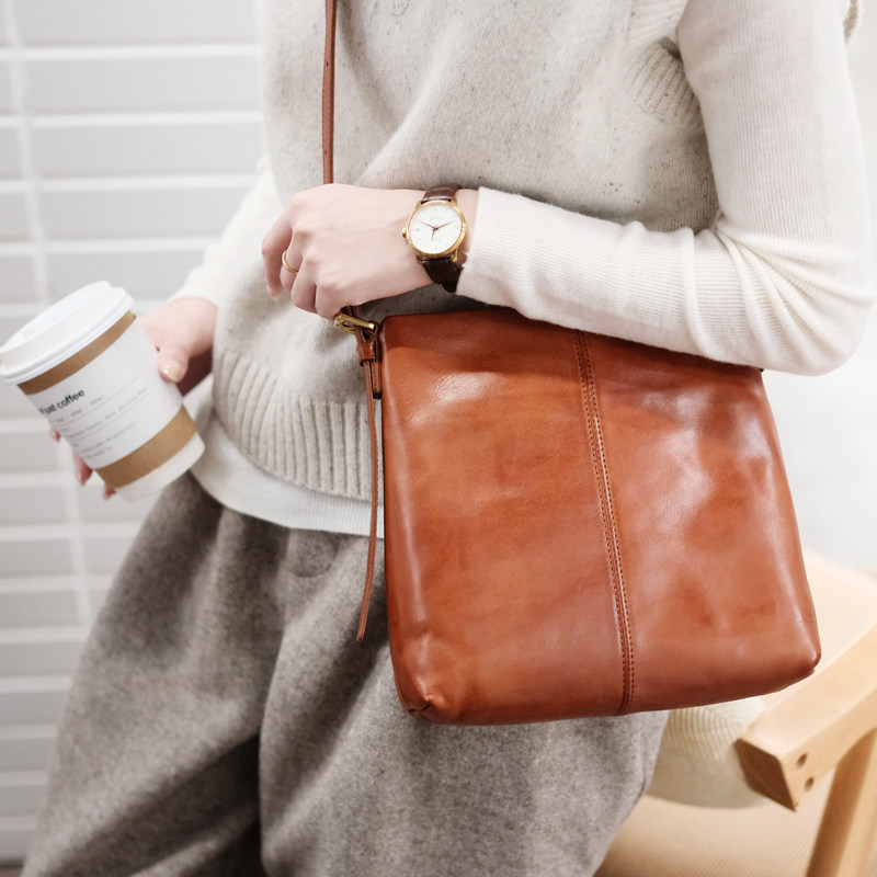葱木 小众日系包 复古质感斜挎小水桶包植鞣牛皮女包单肩小挎包,淘宝优惠券,粉丝福利购,淘宝优惠卷