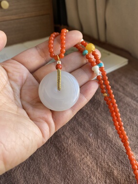 天然和田玉平安扣吊坠天然老料羊脂白玉圆满闺蜜毛衣链礼物本命年