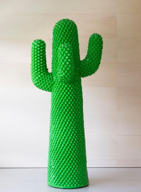 Gufram玻璃钢简约客厅意大利进口