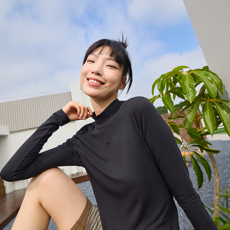 耐克女子修身长袖企领T恤冬季新款针织刺绣舒适NIKE HV5028,淘宝优惠券,粉丝福利购,淘宝优惠卷