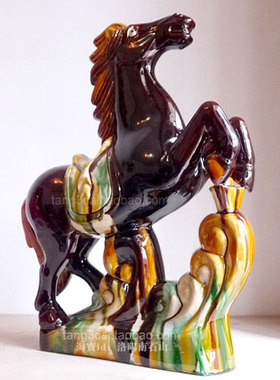 唐三彩马陶瓷马摆件旺财大马赤兔马飞黄腾达送宝马家居办公室装饰