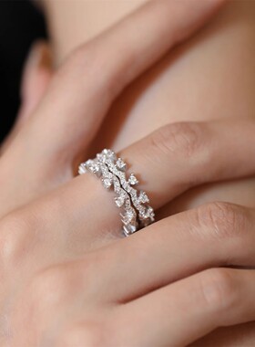 一款三戴s999纯银蕾丝排钻戒指女