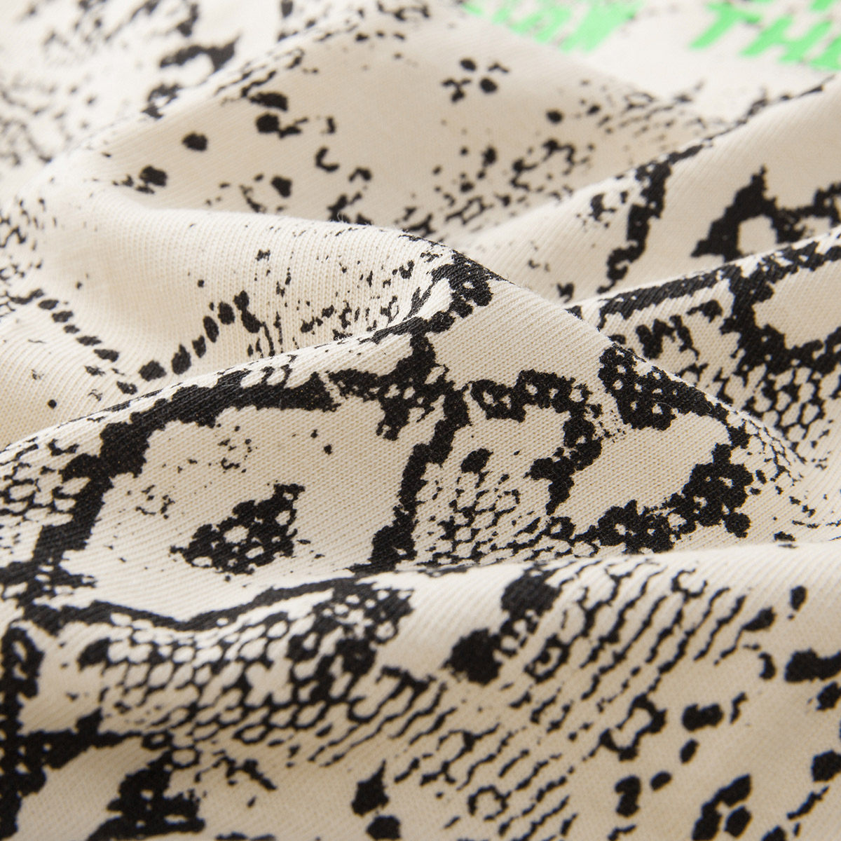 缪佳【清仓款】2019夏季新款涂鸦t恤 缪佳T恤