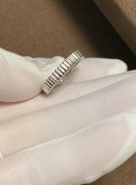 芮恩情侣18K金戒指简约条纹婚戒