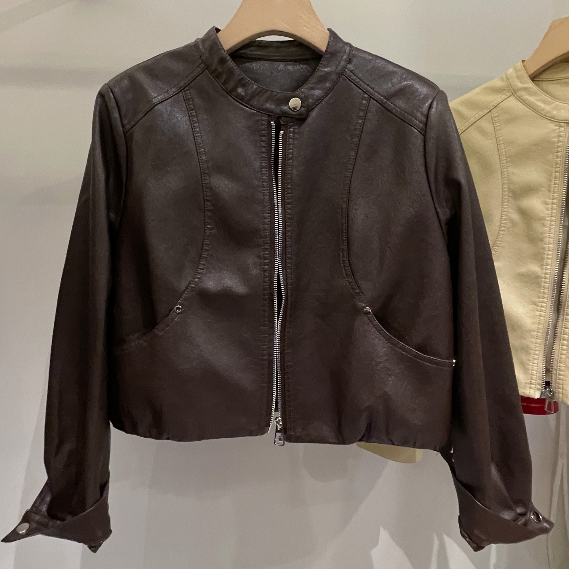 皮衣外套女2026春季新款韩系休闲百搭圆领拉链短款显瘦夹克上衣潮,淘宝优惠券,粉丝福利购,淘宝优惠卷