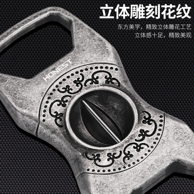 Baicheng V-shaped high-end sharp stainless steel cigar cutter