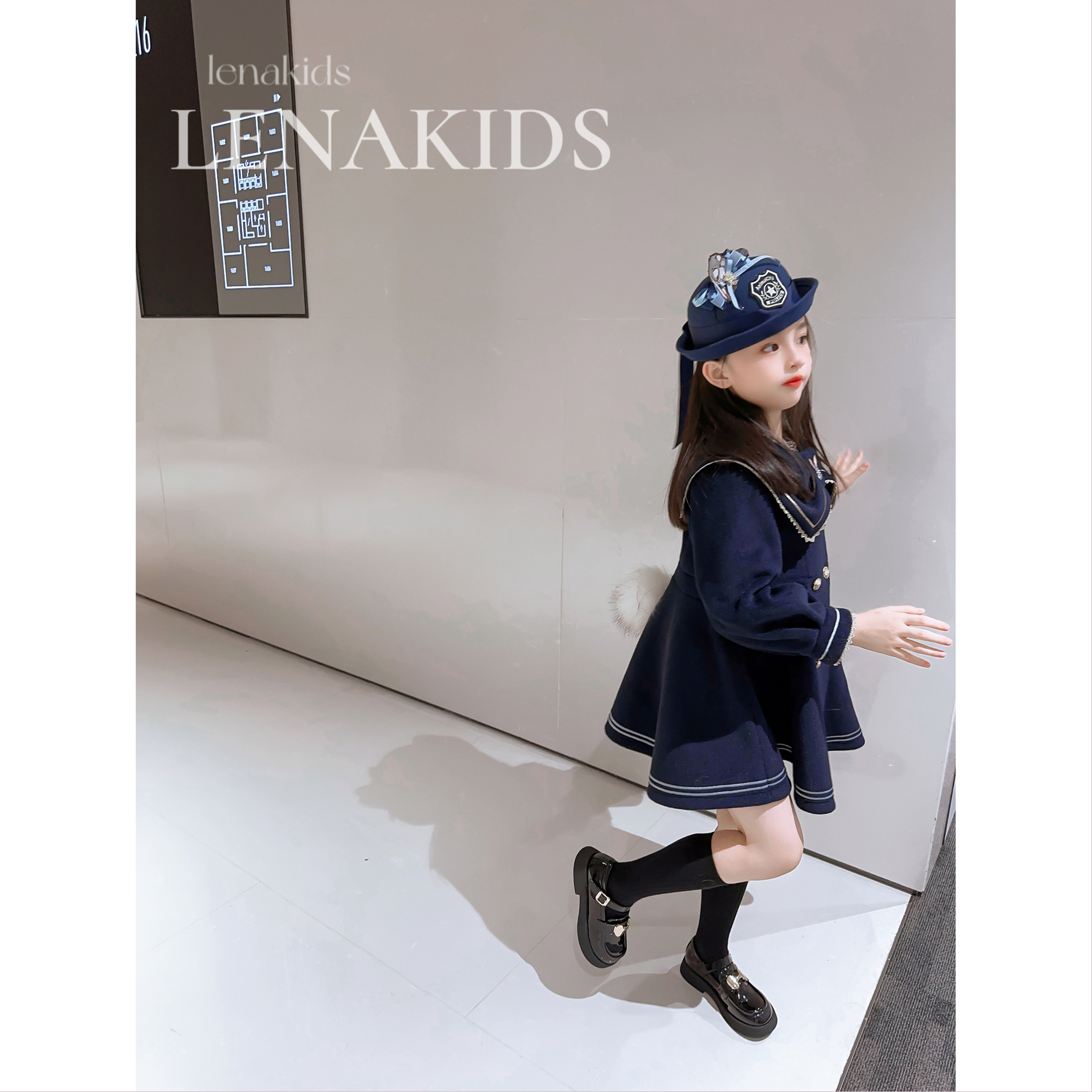 莉娜kids2023秋季新款洋气时髦zhu迪警官呢大衣气质女童23092501 - 图2