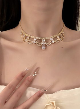 HEY TAO复古金色水滴锆石项链女款颈链轻奢宴会晚礼服配饰锁骨链