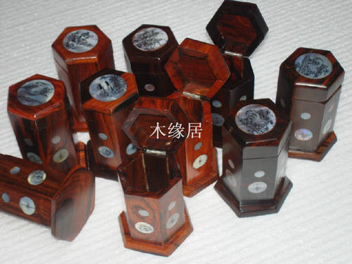 红酸枝直原木牙签筒 - 图2