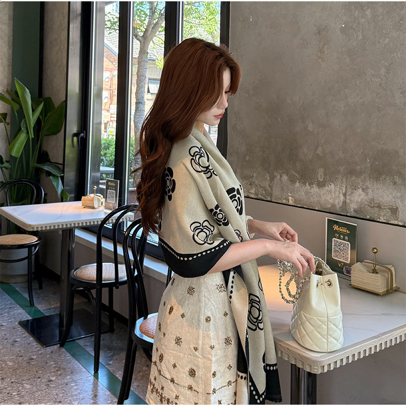 【长版185*65cm】山茶花围巾女高级感气质双面围脖秋冬季保暖披肩,淘宝优惠券,粉丝福利购,淘宝优惠卷