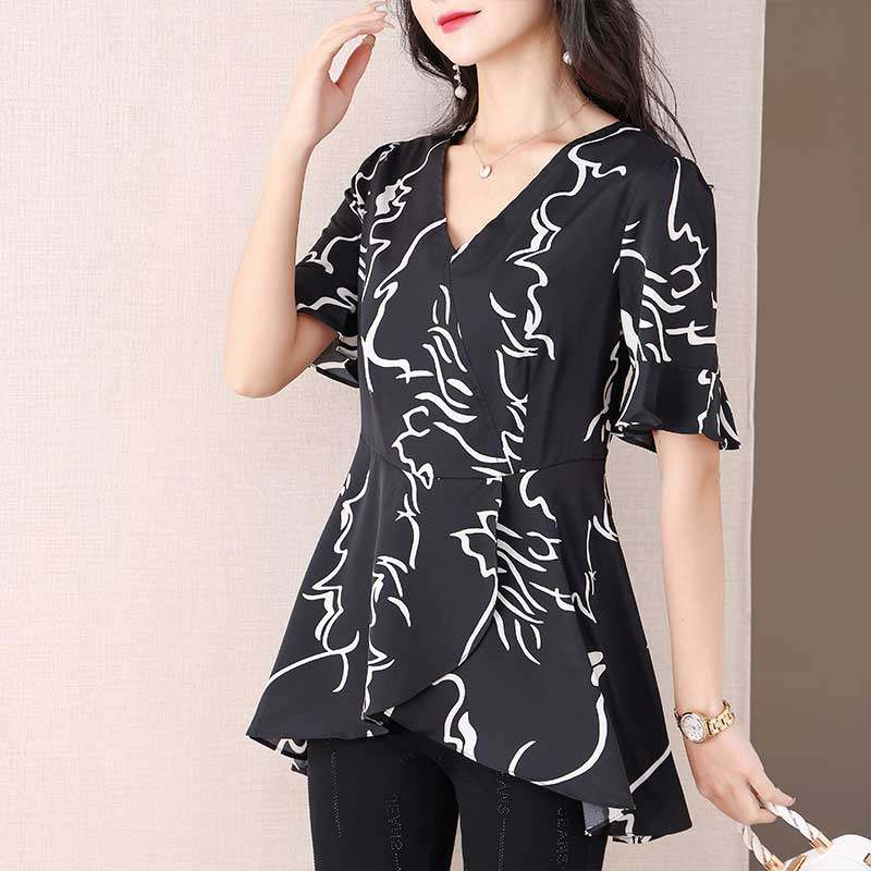  伊自尚服饰衬衫