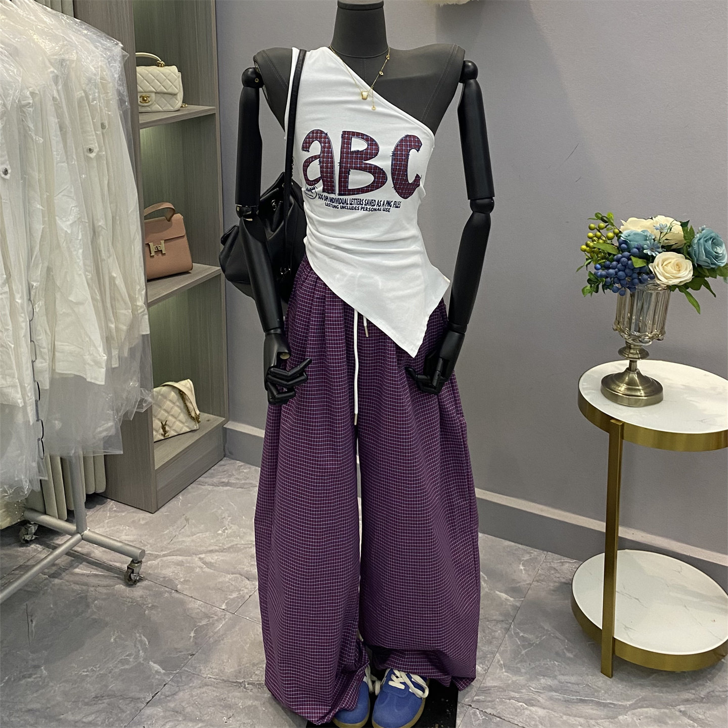 美式复古辣妹风斜肩字母印花吊带背心搭高腰显瘦格子阔腿裤两件套,淘宝优惠券,粉丝福利购,淘宝优惠卷