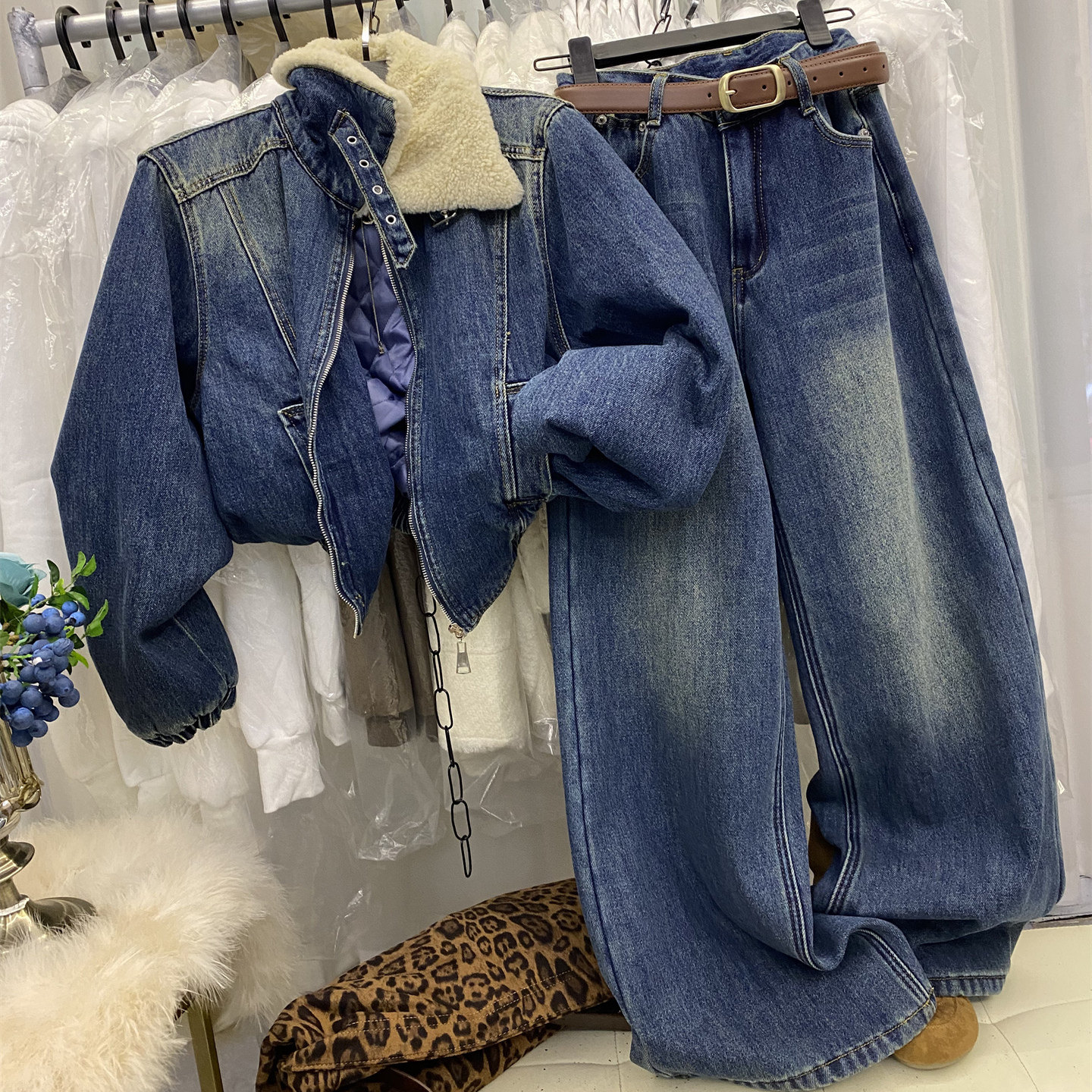 韩版时尚复古羊羔毛翻领牛仔夹棉外套高腰显瘦加绒阔腿裤两件套女,淘宝优惠券,粉丝福利购,淘宝优惠卷