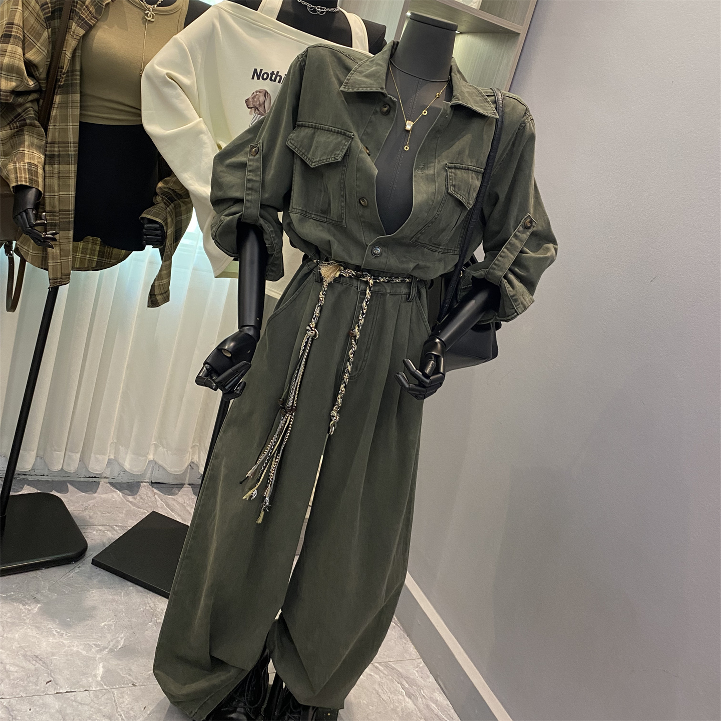 韩版2025新款气质绿色工装连体裤慵懒街头风阔腿裤长裤子连身衣潮 - 图1