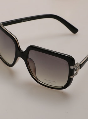 墨镜出游女士太阳眼镜包邮