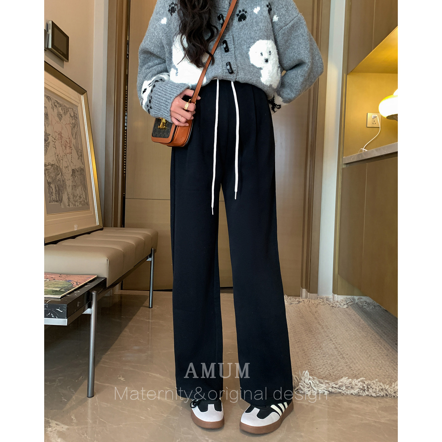 ◆AMUM孕妇装◆cozy time~复古撞色白边休闲卫裤百搭阔腿无托腹裤,淘宝优惠券,粉丝福利购,淘宝优惠卷