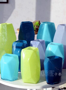 卡蒂玻璃糖果色蓝色简约现代客厅