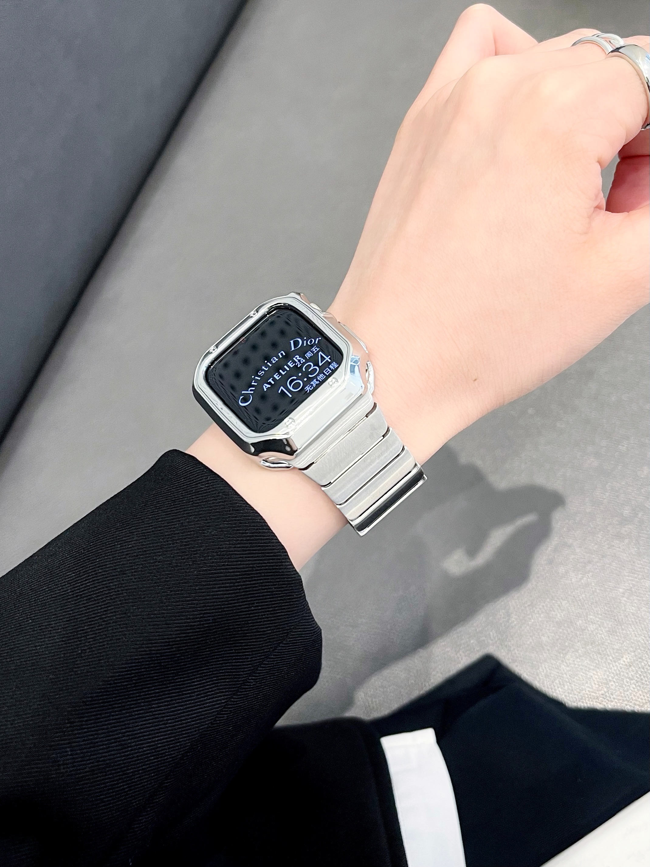 乐诺适用于iwatch8/6表带苹果手表5/4代apple watch Ultra7金属se不锈钢s6蝴蝶扣45mm链式S8男女41保护壳套s7