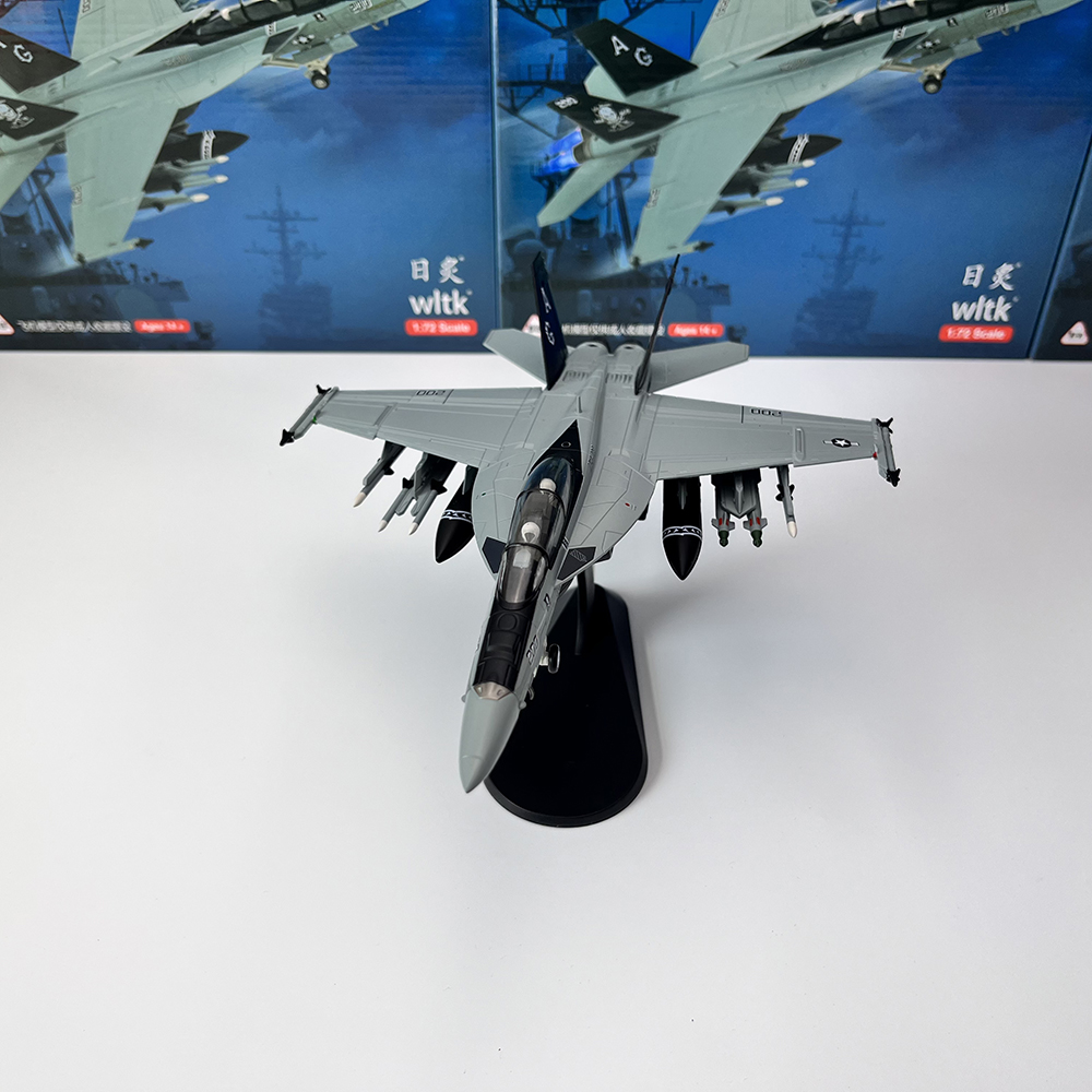 1/72美国F/A-18F超级大黄蜂F18舰载战斗机成品飞机军事模型摆件-图0