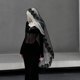 Velo de encaje negro disfraz de Halloween tocado Y2k gótico Virgen María fantasma novia malla accesorios para el cabello monja