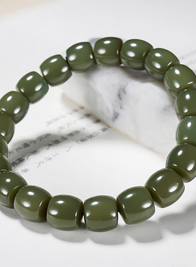 特细皮勒青细腻新疆和田玉沙枣青手链手串 重量46.59克 尺寸10mm
