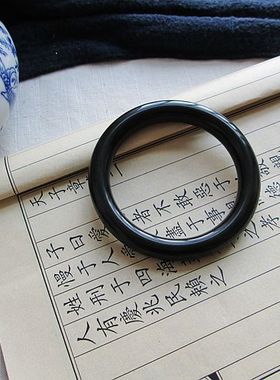 天然籽料胖圆条细润新疆和田玉