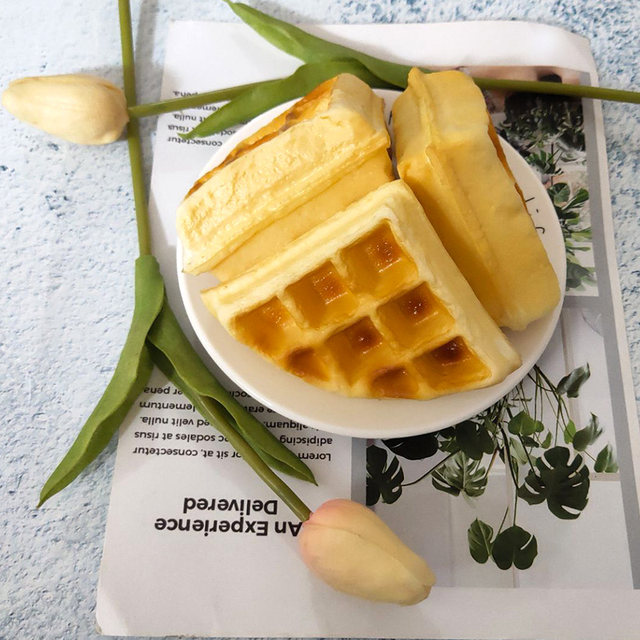 Simulation model waffles snack bread food props