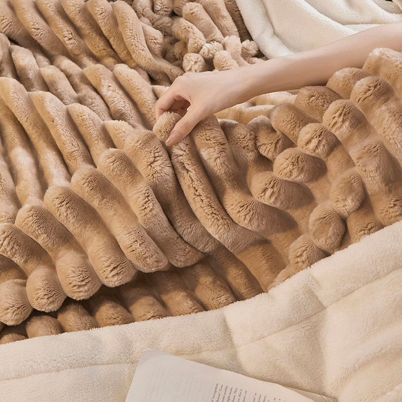 ins超柔玉兔绒毛毯冬季双层加厚牛奶绒毛巾被子午睡办公室盖毯子