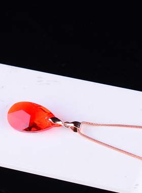 本命年大红色水晶玫瑰纯银吊坠