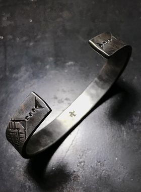 跋折罗原创太阳图腾纯银手镯