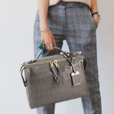 Кожаная сумка через плечо, сумка на одно плечо для отдыха, коллекция 2021, воловья кожа, крокодиловый принт