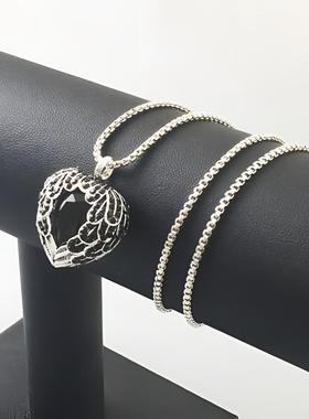 立体心形羽毛镶嵌水晶项链吊坠挂坠吊饰小众首饰品个性银饰首饰品