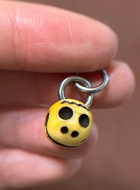 藏传猛犸牙雕刻小铃铛阿呆尸陀林主文玩迷你吊坠象牙黄色复古做旧