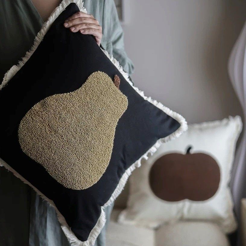 新款北欧中古风有可能果园梨子圣诞苹果绒绣流苏抱枕靠垫中古沙发,淘宝优惠券,粉丝福利购,淘宝优惠卷