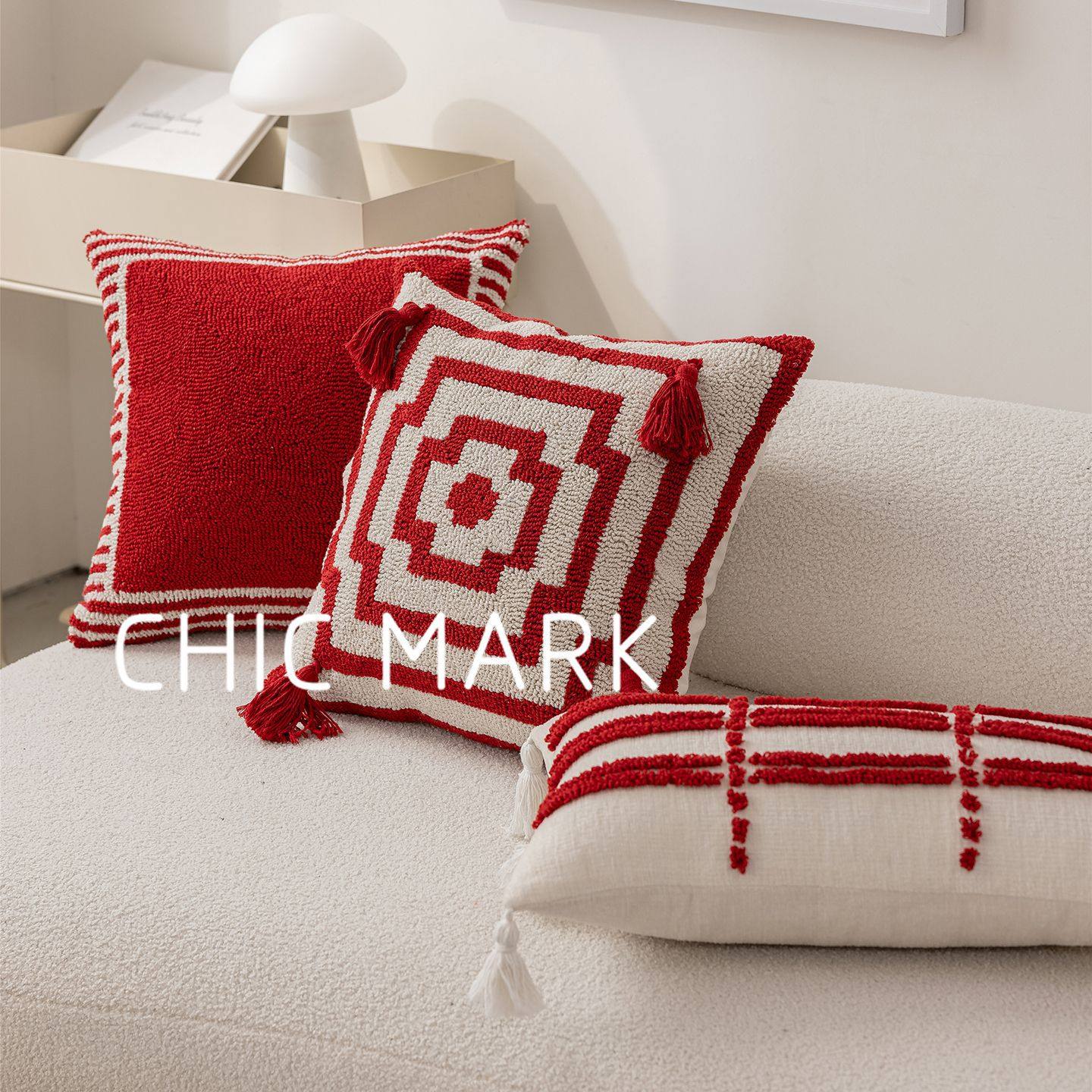 2026新年喜庆节日高级刺绣经典棋盘格抱枕沙发靠垫样板间装饰枕头,淘宝优惠券,粉丝福利购,淘宝优惠卷