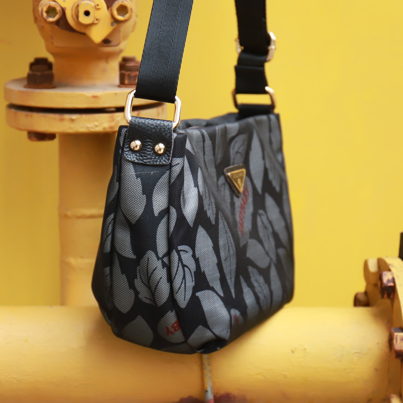 韩版女士简约单肩包秋冬小包便携迷你布包多夹层斜挎包高级小方包,淘宝优惠券,粉丝福利购,淘宝优惠卷