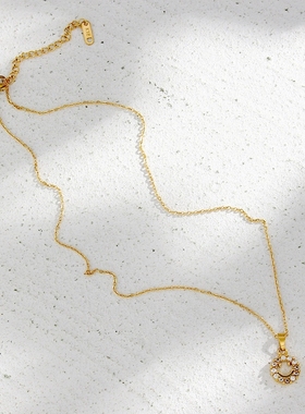 欧美摩登潮流流行项坠饰品 不锈钢镀18K金色镂空锆石笑脸吊坠项链