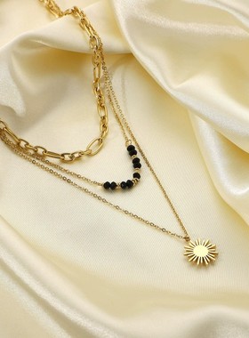 欧美INS网红同款女黑色米珠太阳花吊坠三层项链 独立包装复古项链