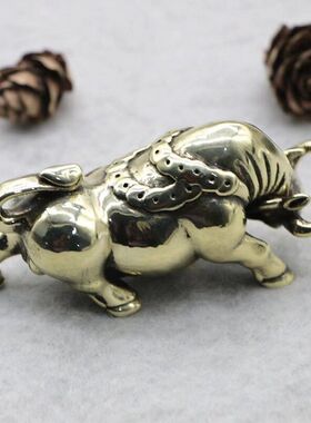 纯黄铜实心牛牛精雕纯铜牛摆件牛气冲天仿古工艺品居家桌面摆件