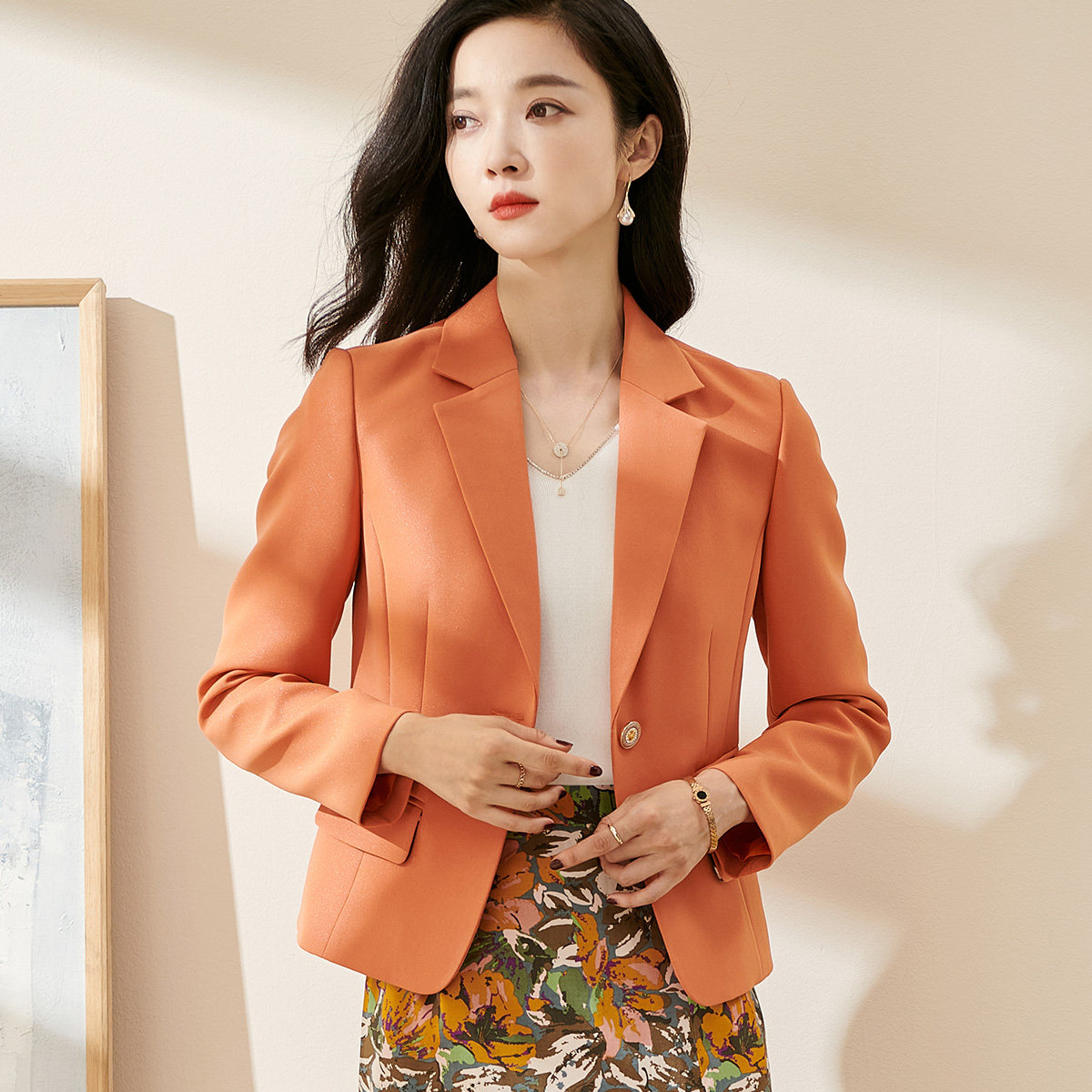 米思阳2026春季新款时尚气质短外套一粒扣修身显瘦通勤OL西装女,淘宝优惠券,粉丝福利购,淘宝优惠卷