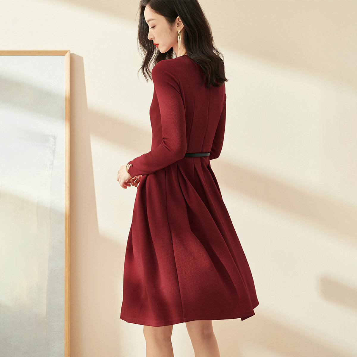 米思阳2022春季新款轻熟风连衣裙 思阳服饰连衣裙