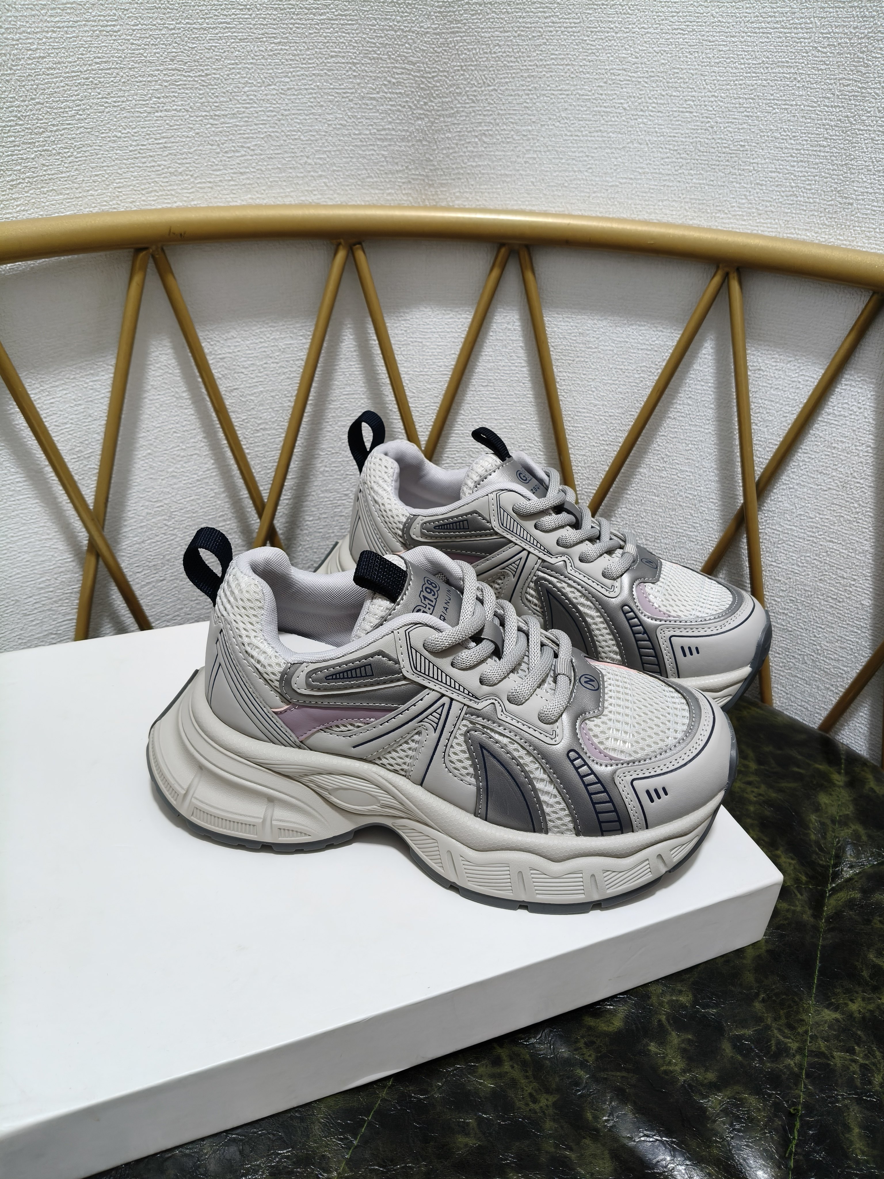 撤柜清仓厚底拼色老爹鞋女2026春季新款网面休闲运动鞋轻便跑步鞋,淘宝优惠券,粉丝福利购,淘宝优惠卷