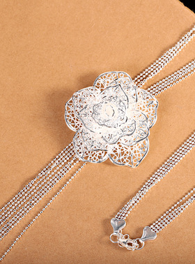 高级感重工惊艳专柜牡丹雕花项链