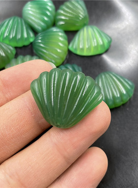 玉髓玛瑙贝壳吊坠挂件