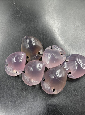 玉器天然冰种浅粉色小金鱼吊坠