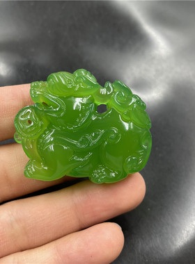 玉髓玛瑙立体貔貅双面雕刻