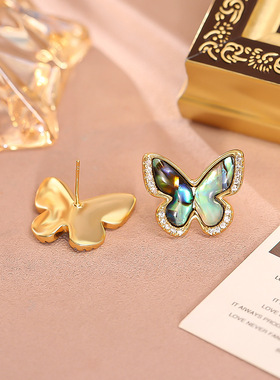 STINA鲍鱼贝壳立体蝴蝶锁骨链轻