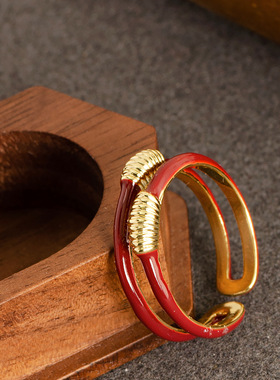 STINA法式轻奢简约素圈滴油时尚