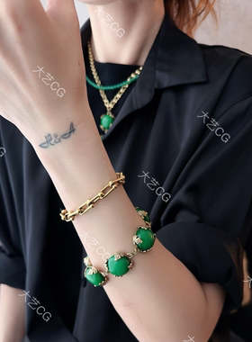 小众绿色手链复古个性重工高级感做旧配饰