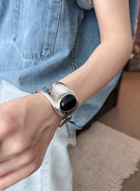 简约复古宽大手镯小众黑银色不规则手环INS欧美时尚腕饰开口可调